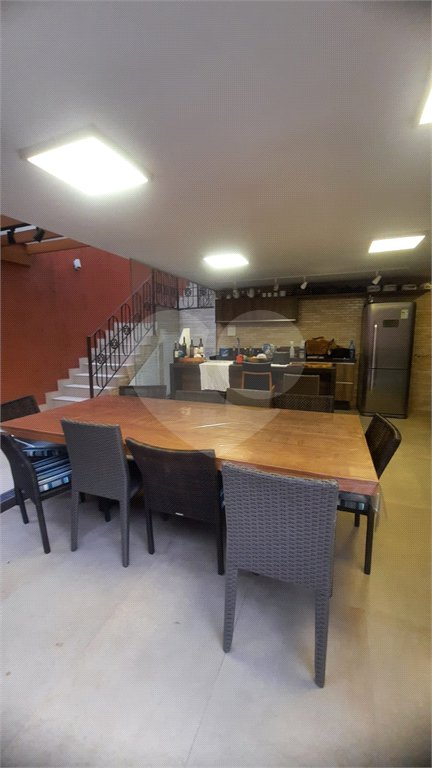 Casa à venda com 3 quartos, sendo 2 suítes,  em Vila Galvão, Guarulhos, SP