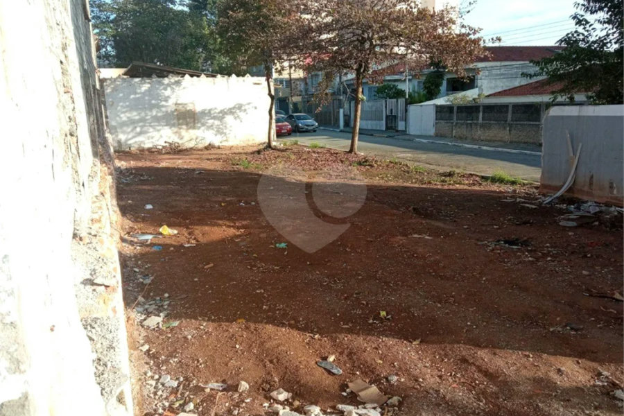 Excelente Terreno no Jardim Prudência, com 300 M² (10x30)