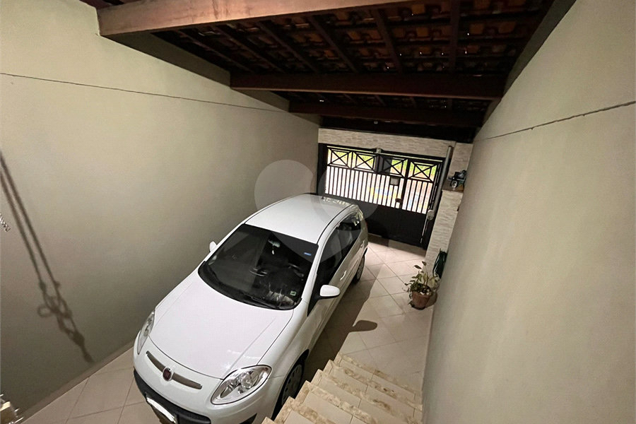 Sobrado Confortável no Jardim Vivan (Jaraguá)