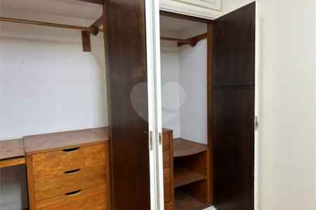 Casa térrea no Centro para venda ou locação