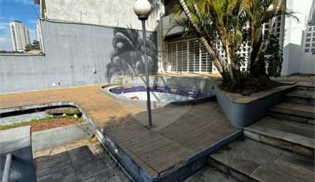 Casa à venda ou para alugar com 4 quartos, sendo 2 suítes,  em Vila Andrade, São Paulo, SP