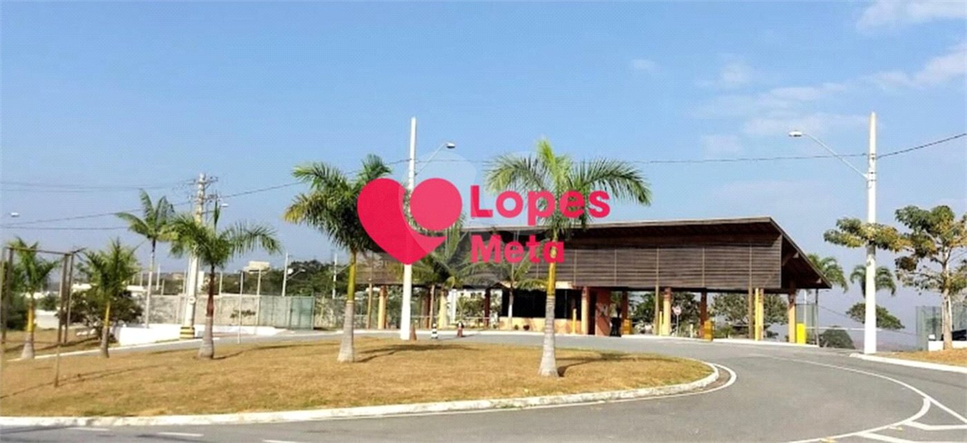 Casa à venda com 3 quartos, sendo 1 suíte,  no condomínio Reserva do Vale, Caçapava - SP