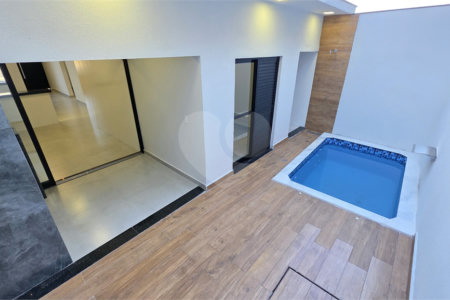 Casa à venda com 3 quartos, sendo 1 suíte, no condomínio Horto Florestal Villagio, Sorocaba - SP