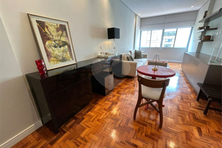 Apartamento à venda com 2 quartos, sendo 1 suíte, em Cerqueira César, São Paulo, SP