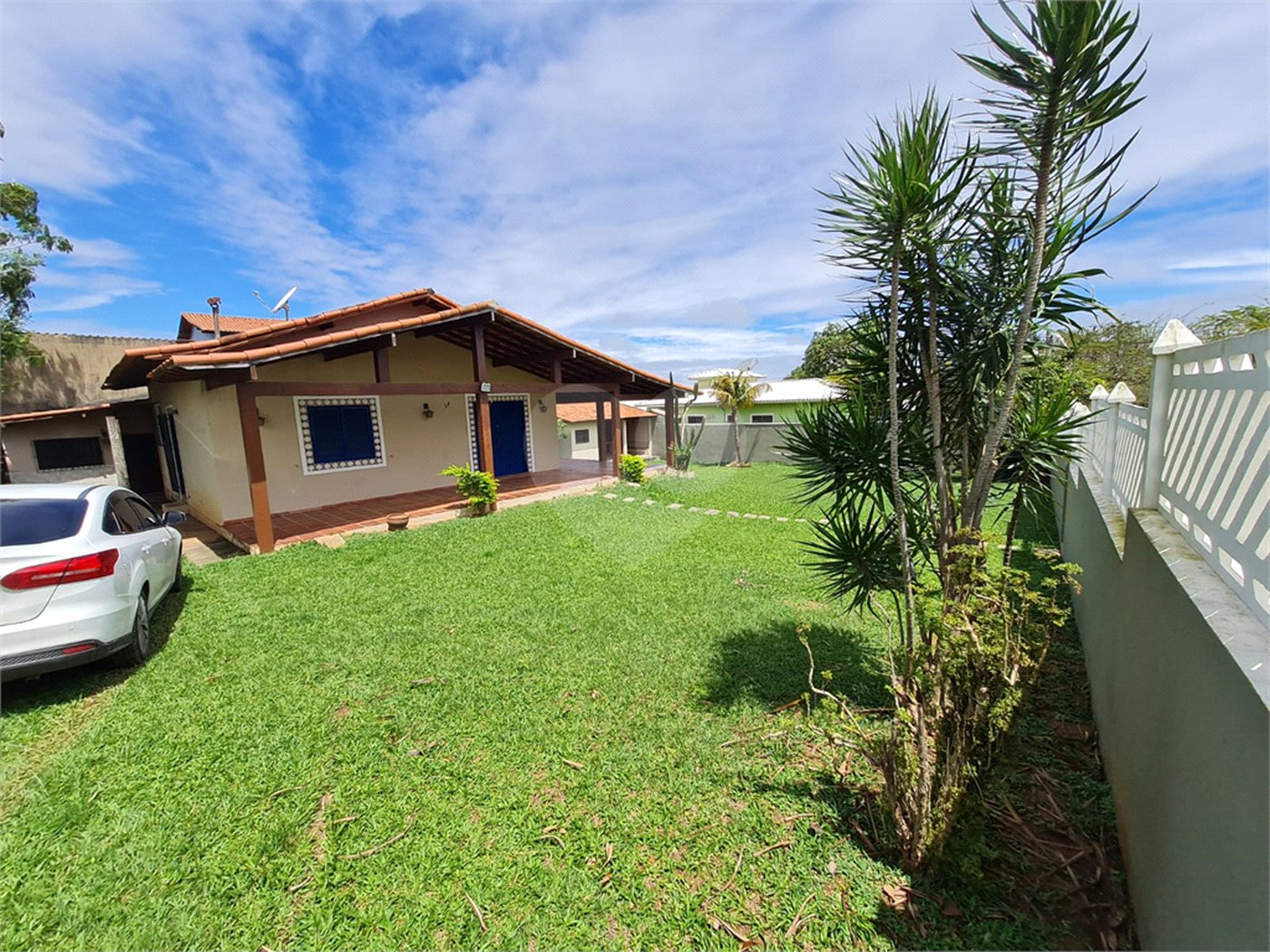 Casa à venda com 5 quartos em Jardim Arco Íris, São Pedro da Aldeia, RJ