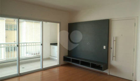 Apartamento à venda com 3 quartos, sendo 1 suíte,  em Jardim São Paulo(zona Norte), São Paulo, SP