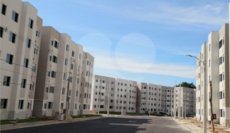 Apartamento à venda com 2 quartos em Guaratiba, Rio de Janeiro, RJ