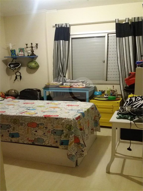 Apartamento à venda com 3 quartos, sendo 1 suíte, em Vila Olímpia, São Paulo, SP