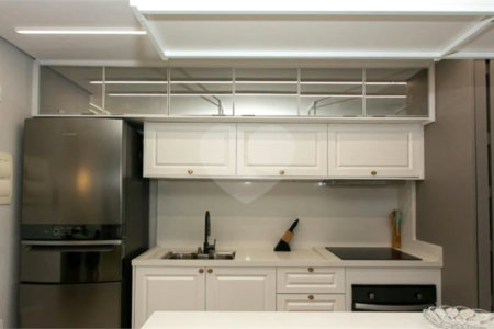 Apartamento à venda com 2 quartos, sendo 1 suíte, em Chácara Seis de Outubro, São Paulo, SP