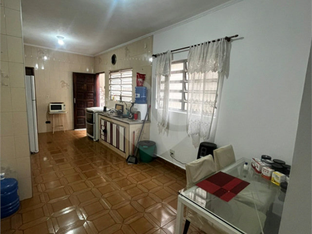 Sobrado à venda com 3 quartos em Tremembé, São Paulo, SP