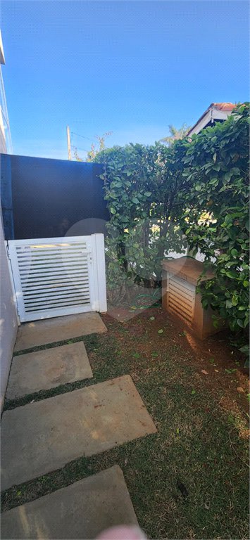 Casa à venda com 5 quartos, sendo 3 suítes, no condomínio Residencial Saint German, Araçoiaba da Serra - SP