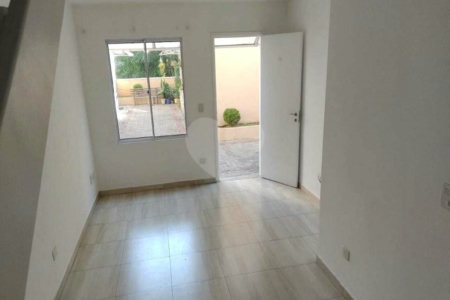 Casa à venda com 2 quartos no condomínio San Francisco Village, São Paulo - SP