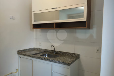 Casa à venda com 1 suíte em Vila Mazzei, São Paulo, SP