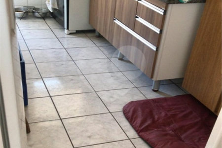 Apartamento à venda com 2 quartos, sendo 1 suíte,  em Itararé, São Vicente, SP