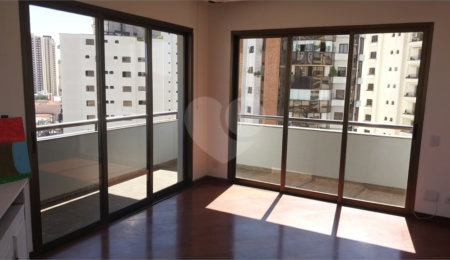 Apartamento à venda ou para alugar com 5 quartos, sendo 3 suítes, em Tatuapé, São Paulo, SP