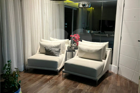 Apartamento à venda com 3 suítes em Vila Andrade, São Paulo, SP