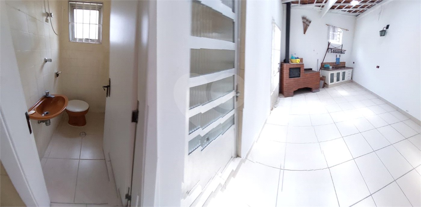 Sobrado à venda com 3 quartos, sendo 1 suíte, em Parque Jabaquara, São Paulo, SP
