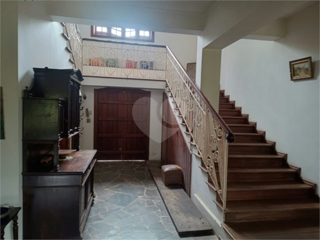 Casa à venda com 4 quartos, sendo 2 suítes,  no condomínio Associação Reserva das Hortênsias, Mairiporã - SP