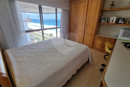 Apartamento à venda com 4 quartos, sendo 2 suítes, em Barra da Tijuca, Rio de Janeiro, RJ
