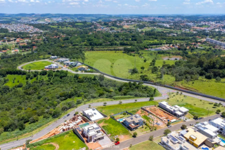 Terreno à venda no condomínio Residencial Campo de Toscana, Vinhedo - SP