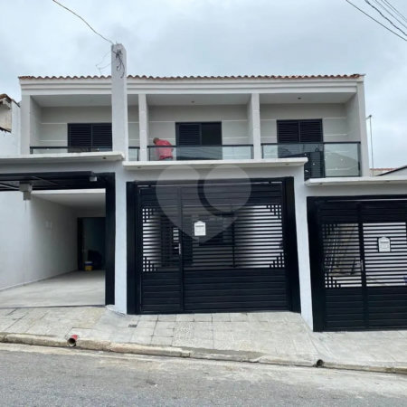 Sobrado à venda com 3 quartos, sendo 1 suíte, em Vila Ede, São Paulo, SP