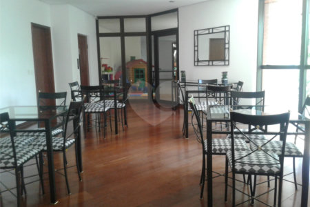 Apartamento à venda com 2 quartos, sendo 1 suíte, em Vila Andrade, São Paulo, SP