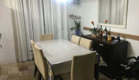 Casa à venda com 3 quartos, sendo 1 suíte,  no condomínio Village St. Louis, São Paulo - SP