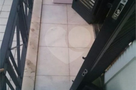 Sobrado à venda com 5 quartos, sendo 2 suítes, em Brooklin Paulista, São Paulo, SP