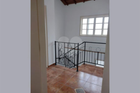 Sobrado à venda com 3 quartos, sendo 1 suíte,  no Centro, Mogi das Cruzes, SP