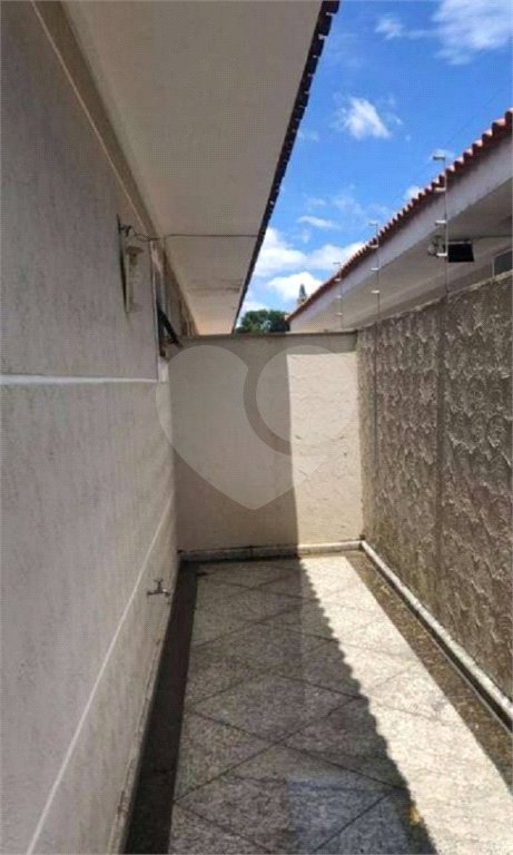 Sobrado à venda com 4 quartos, sendo 3 suítes, em Vila Irmãos Arnoni, São Paulo, SP