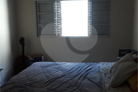Sobrado à venda com 5 quartos, sendo 3 suítes, em Jardim dos Pinheiros, Atibaia, SP