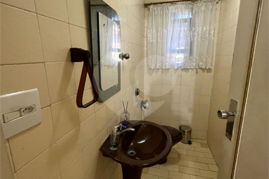 Sobrado à venda com 3 quartos, sendo 1 suíte, em Vila Dom Pedro Ii, São Paulo, SP