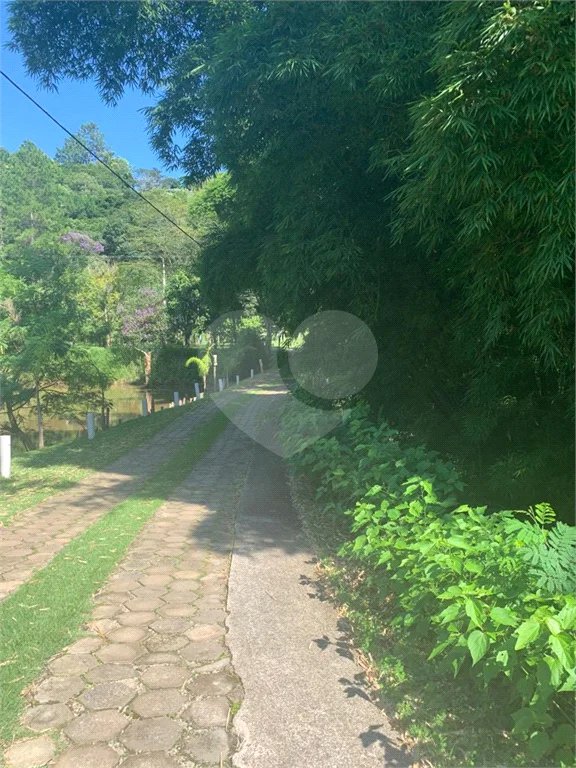 Casa à venda com 10 quartos, sendo 3 suítes, no condomínio Chácaras Campo Verde, Campo Limpo Paulista - SP