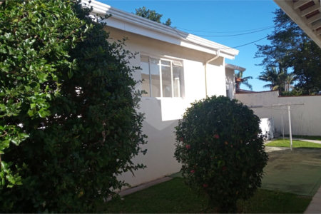 Casa à venda com 5 quartos, sendo 3 suítes,  no condomínio Estância Marambaia, Vinhedo - SP