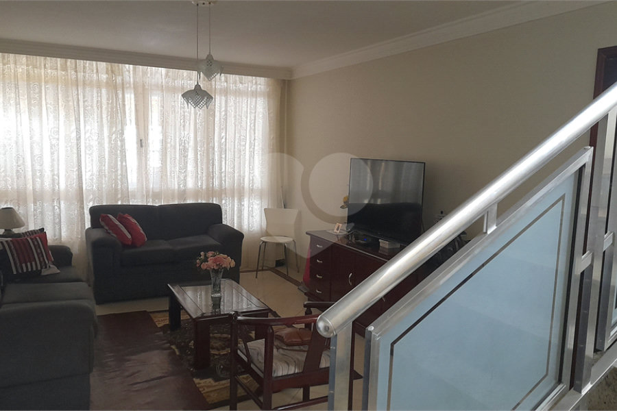 Sobrado à venda com 3 quartos, sendo 1 suíte,  em Tucuruvi, São Paulo, SP