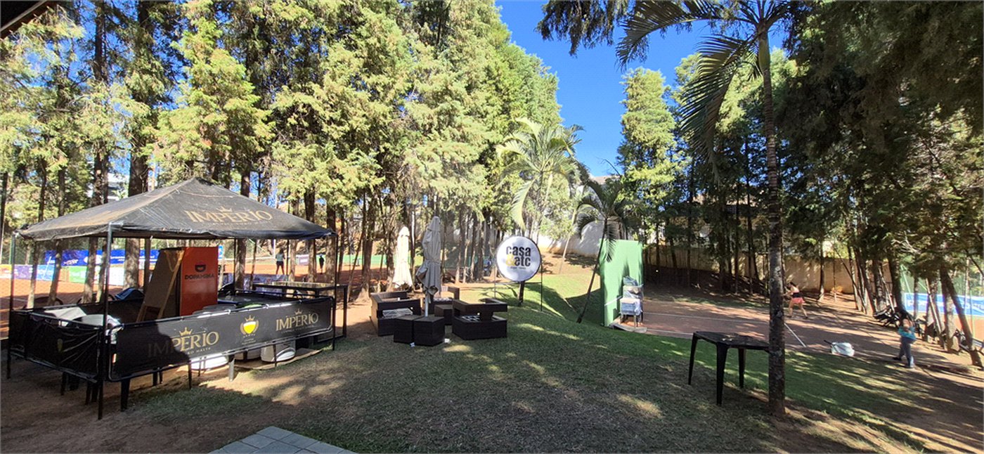 Casa à venda ou para alugar com 3 suítes no condomínio Jardim Theodora, Itu - SP