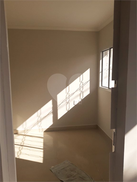 Casa à venda com 4 quartos em Lopes de Oliveira, Sorocaba, SP