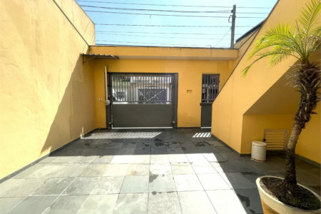 Sobrado à venda com 3 quartos em Parque Arariba, São Paulo, SP