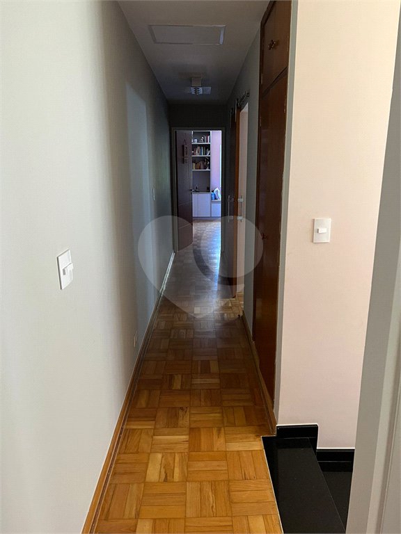Sobrado à venda com 3 quartos, sendo 1 suíte, em Vila Alexandria, São Paulo, SP