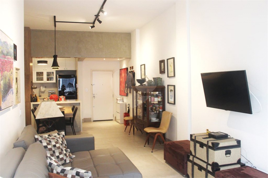 Apartamento à venda com 2 quartos em Bela Vista, São Paulo, SP