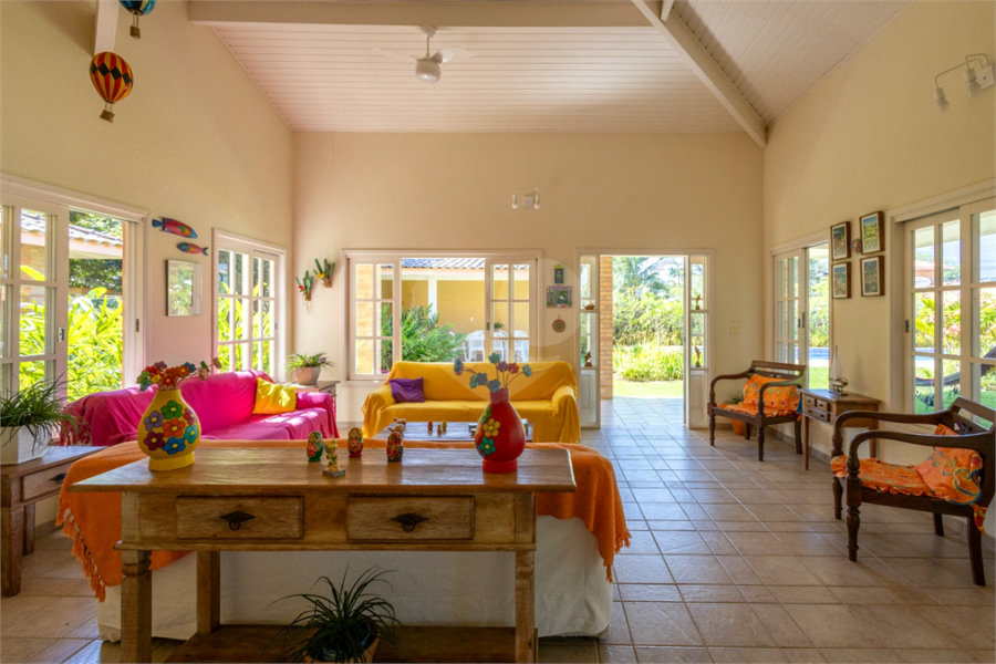 Casa à venda com 6 quartos, sendo 4 suítes, em Barequeçaba, São Sebastião, SP
