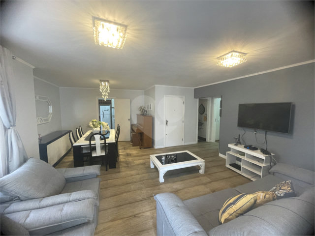 Apartamento à venda com 4 quartos, sendo 1 suíte,  em Santana, São Paulo, SP