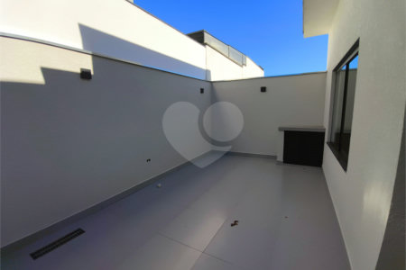 Casa à venda com 3 quartos, sendo 1 suíte,  no condomínio Terras de São Francisco, Sorocaba - SP