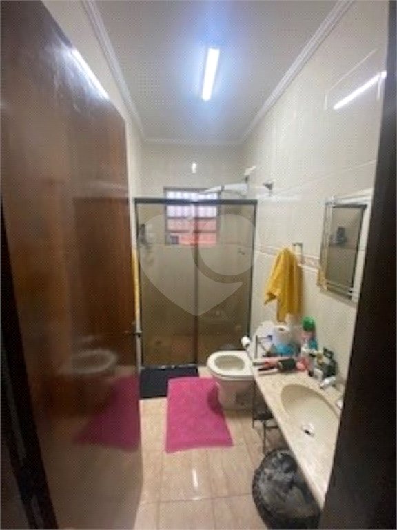 Sobrado à venda com 4 quartos, sendo 1 suíte, em Parque Edu Chaves, São Paulo, SP