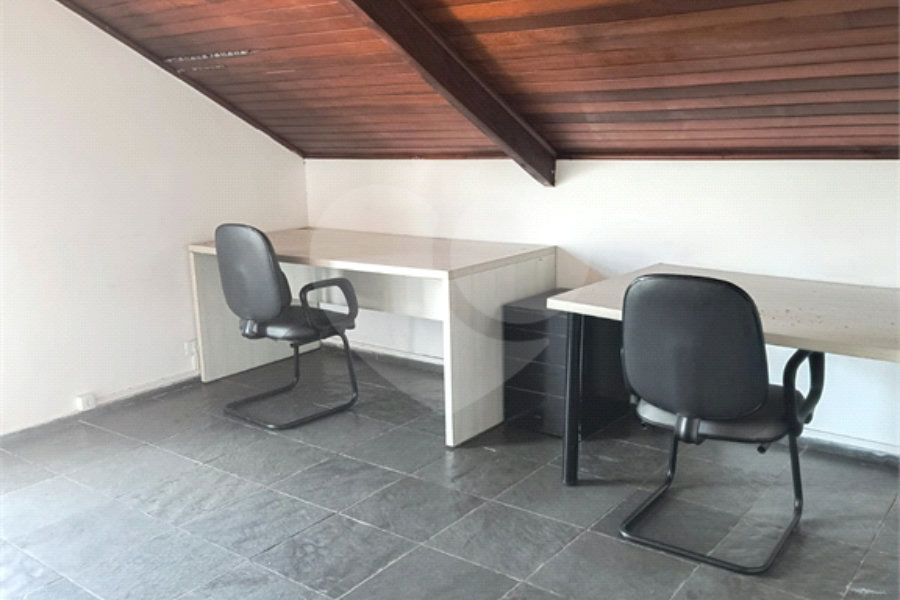 Prédio à venda em Roseira, Mairiporã, SP