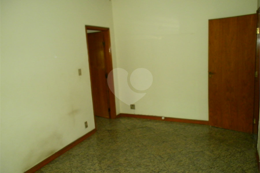 Sobrado à venda com 4 quartos em Vila Maria, São Paulo, SP