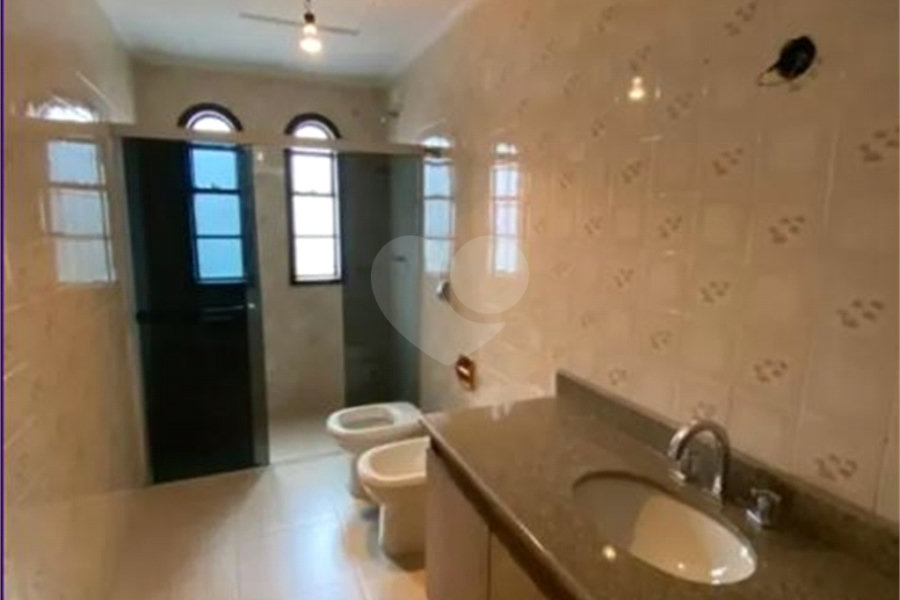 Sobrado à venda ou para alugar com 5 quartos, sendo 3 suítes, em Santana, São Paulo, SP