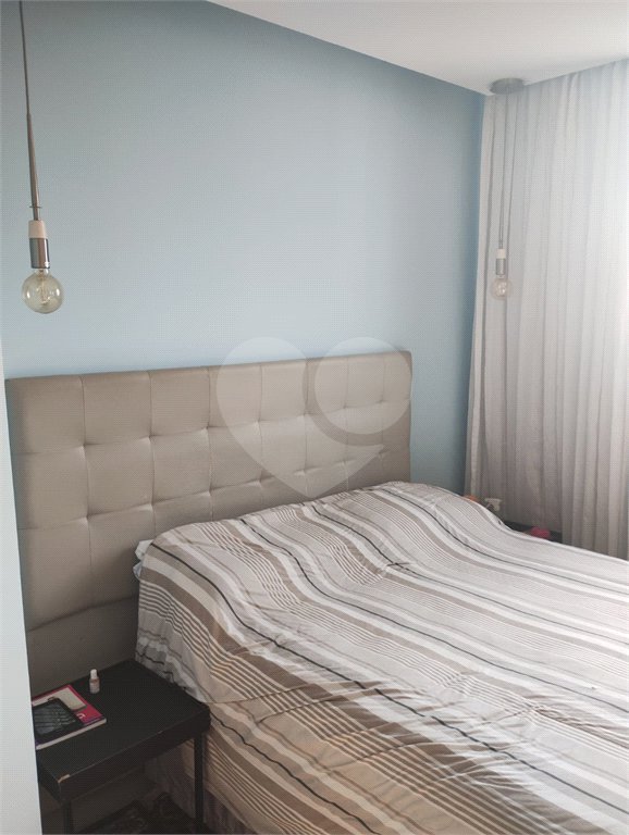Apartamento à venda com 3 quartos, sendo 1 suíte,  em Jardim Ester Yolanda, São Paulo, SP