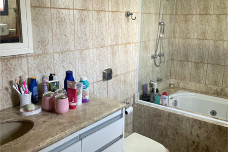 Casa à venda com 7 quartos, sendo 2 suítes, no condomínio São Joaquim, Vinhedo - SP
