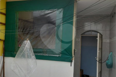Sobrado à venda com 3 quartos em Vila Giordano, São Paulo, SP